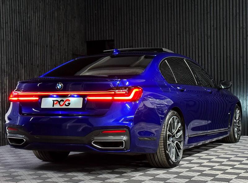 BMW 7 SERIES
