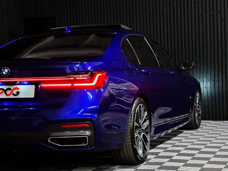 BMW 7 SERIES