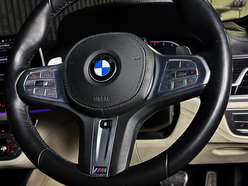 BMW 7 SERIES