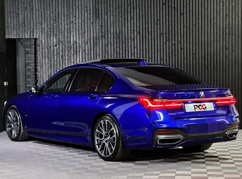 BMW 7 SERIES