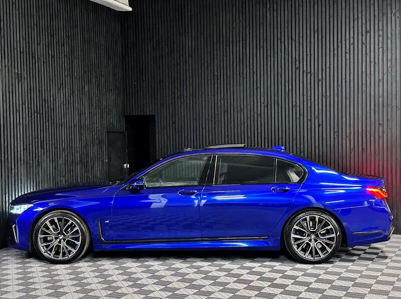 BMW 7 SERIES