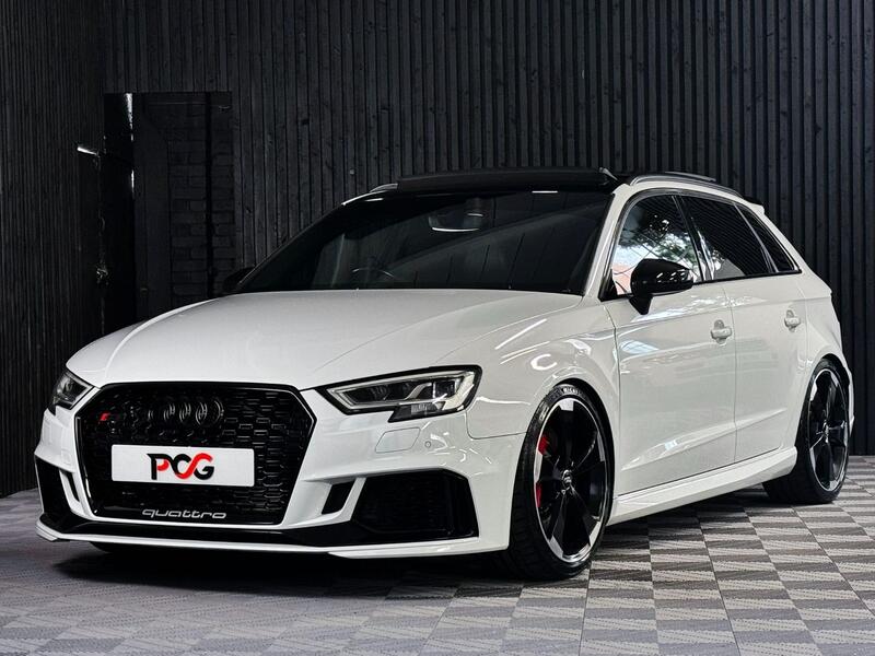AUDI RS3