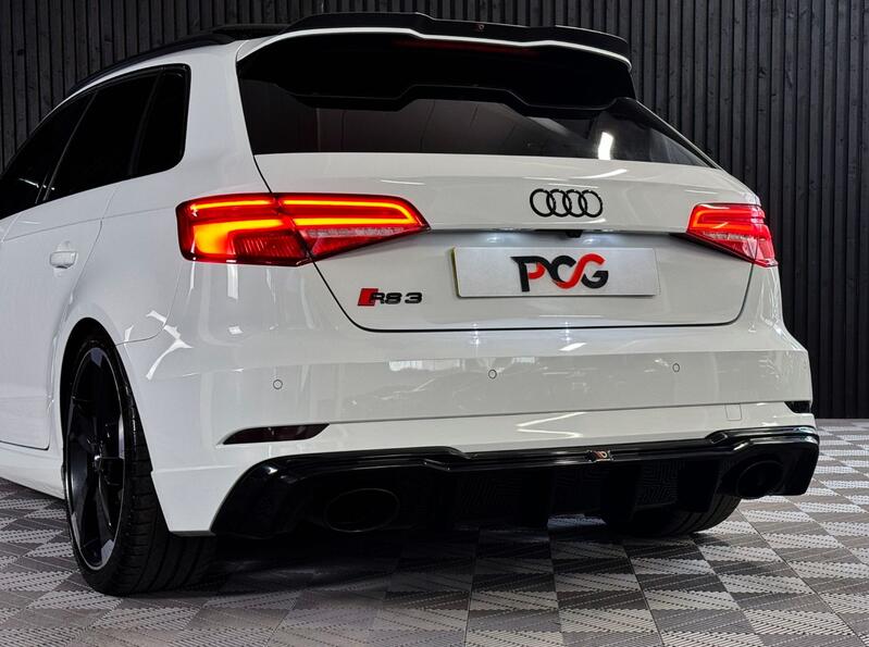 AUDI RS3