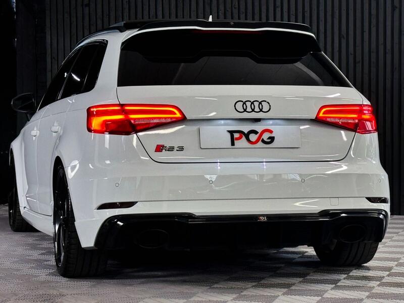 AUDI RS3