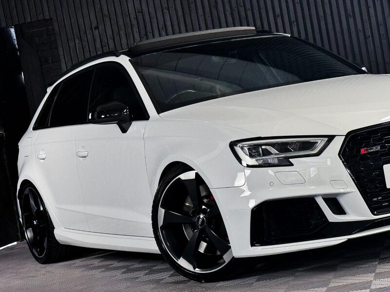 AUDI RS3