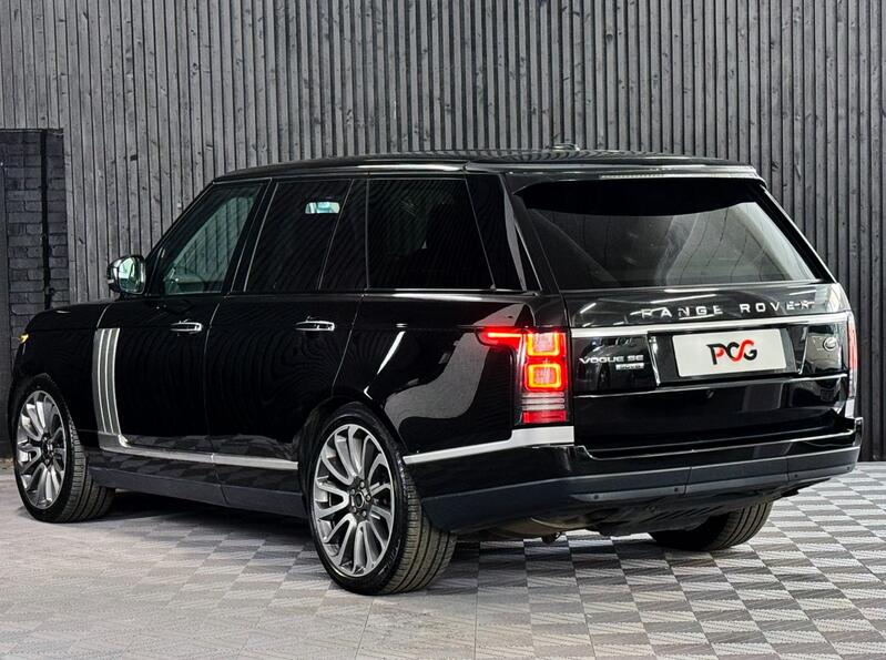 LAND ROVER RANGE ROVER