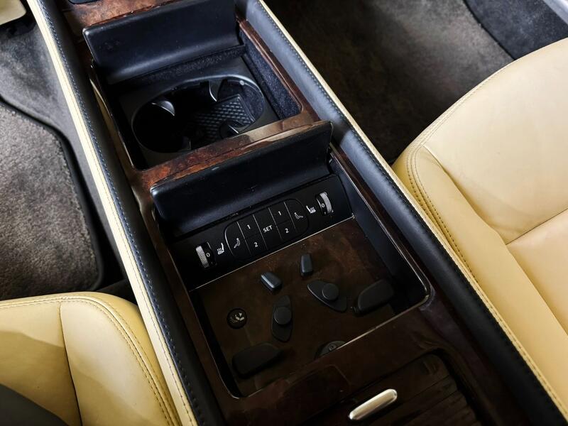 BENTLEY CONTINENTAL